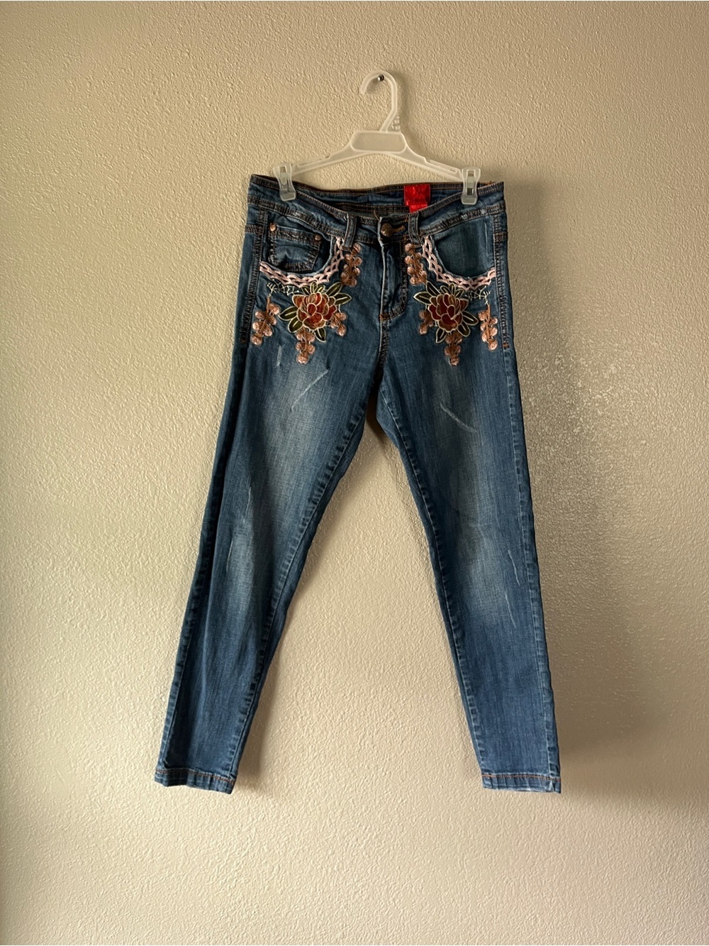 V Cristina Dark Blue Skinny Jeans with Floral Embroidery